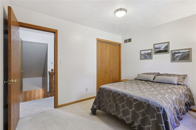 4302 Mitchell Rd, Neshannock Twp, PA 16105