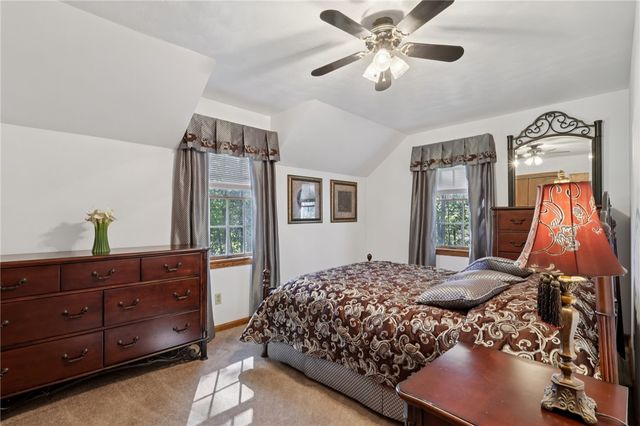 4302 Mitchell Rd, Neshannock Twp, PA 16105