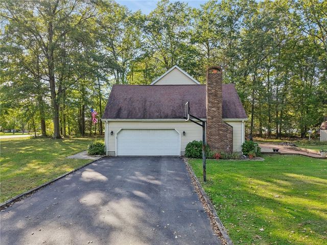 4302 Mitchell Rd, Neshannock Twp, PA 16105