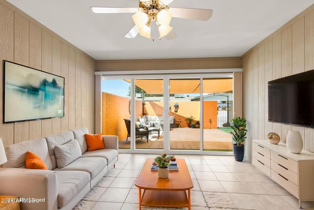 13321 W COPPERSTONE Drive, Sun City West, AZ 85375