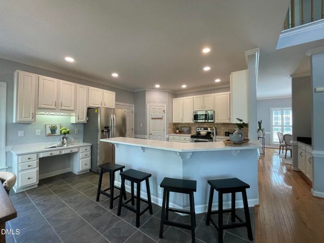 703 Cricketfield Lane, Cary, NC 27518