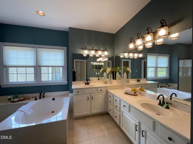 703 Cricketfield Lane, Cary, NC 27518