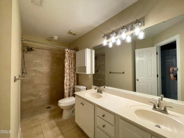 703 Cricketfield Lane, Cary, NC 27518