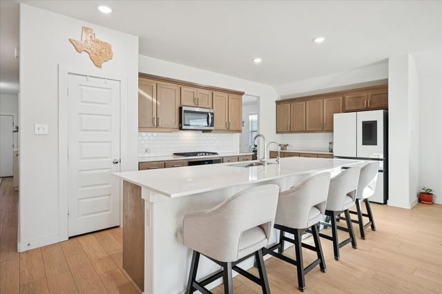 4806 Marlin Hill Drive, Princeton, TX 75071