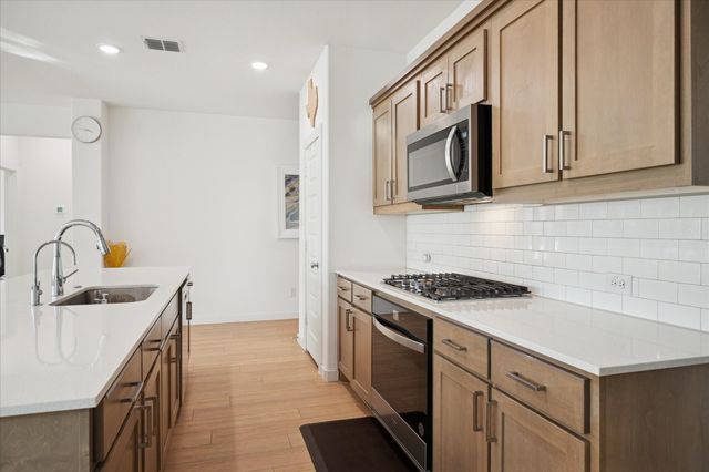 4806 Marlin Hill Drive, Princeton, TX 75071