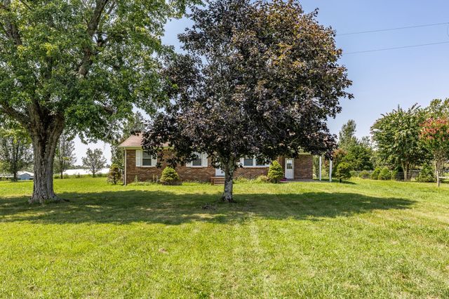 241 Corinth Rd, Portland, TN 37148