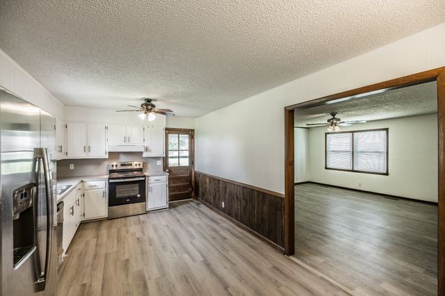 241 Corinth Rd, Portland, TN 37148
