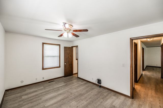 241 Corinth Rd, Portland, TN 37148