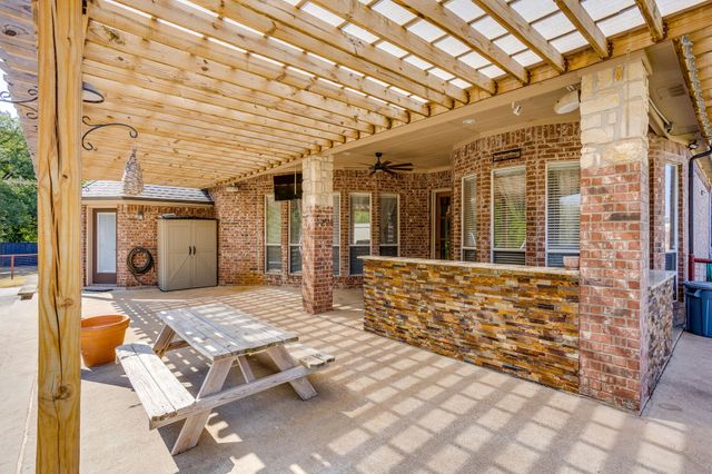 170 S Bear Creek Lane, Cresson, TX 76035