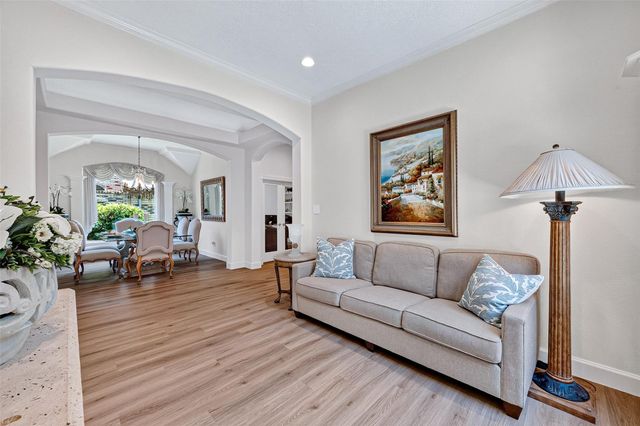 1223 Parkhaven Lane, Houston, TX 77077