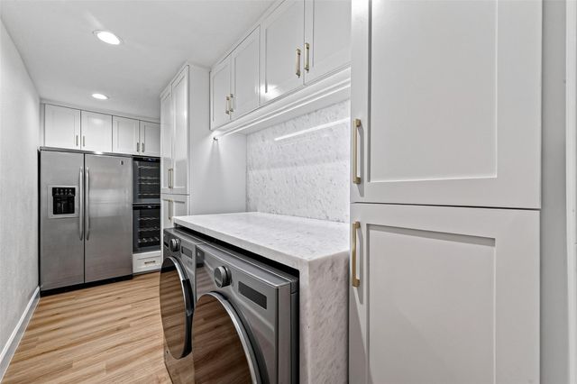 1223 Parkhaven Lane, Houston, TX 77077