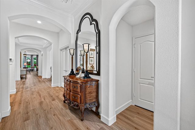 1223 Parkhaven Lane, Houston, TX 77077