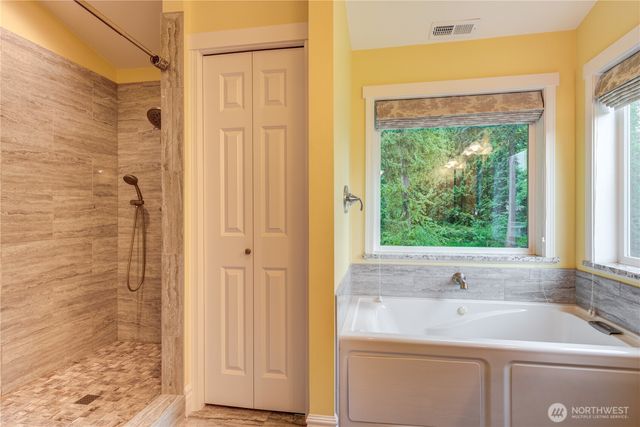 17720 87th Avenue SE, Snohomish, WA 98296