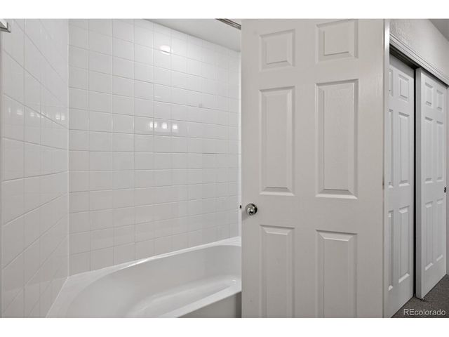 23588 E Ida Dr C, Aurora, CO 80016