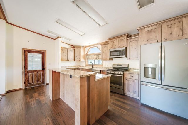 38482 Scout Road, Logan, OH 43138
