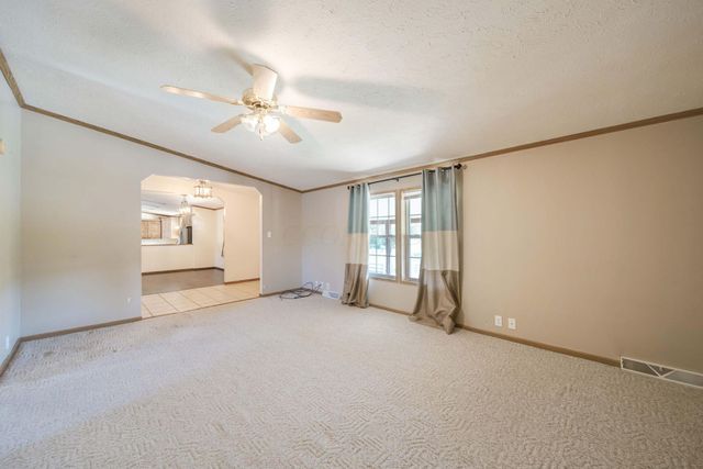 38482 Scout Road, Logan, OH 43138