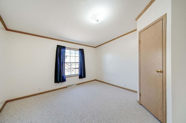 38482 Scout Road, Logan, OH 43138