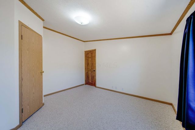 38482 Scout Road, Logan, OH 43138