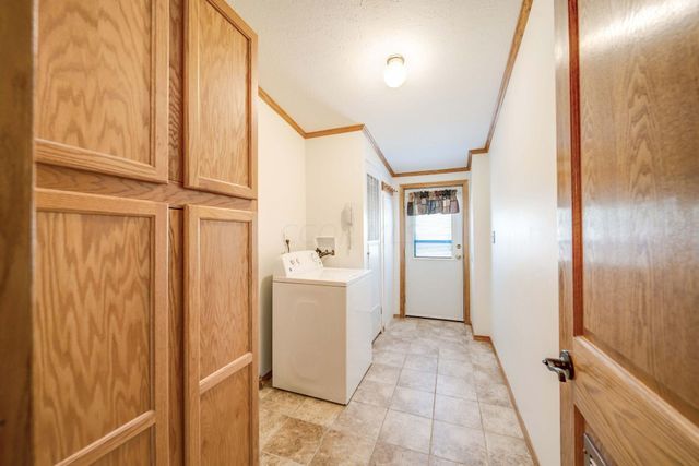 38482 Scout Road, Logan, OH 43138