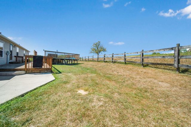 38482 Scout Road, Logan, OH 43138