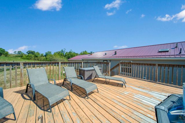 38482 Scout Road, Logan, OH 43138