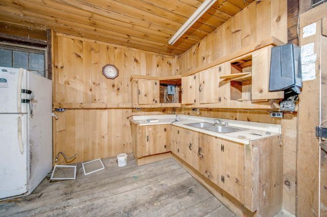 38482 Scout Road, Logan, OH 43138