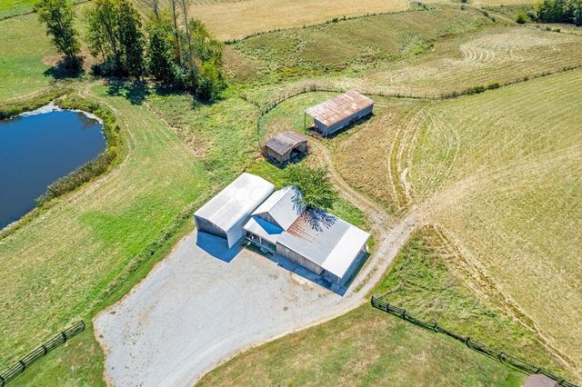 38482 Scout Road, Logan, OH 43138