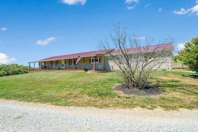 38482 Scout Road, Logan, OH 43138