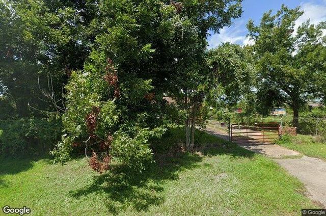 301 Brown Drive, Texas City, TX 77591
