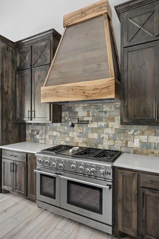 501 Buckboard Lane, Midwest City, OK 73130