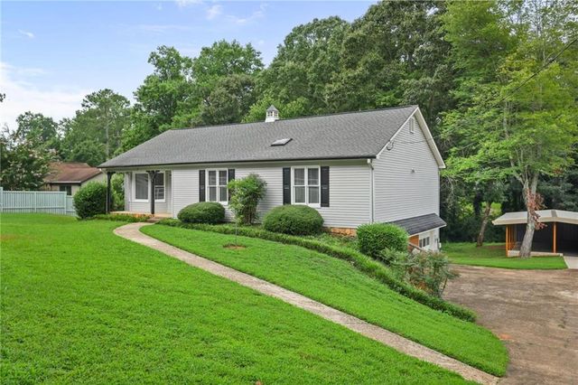 410 Hickory Walk, Woodstock, GA 30188