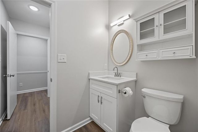 410 Hickory Walk, Woodstock, GA 30188