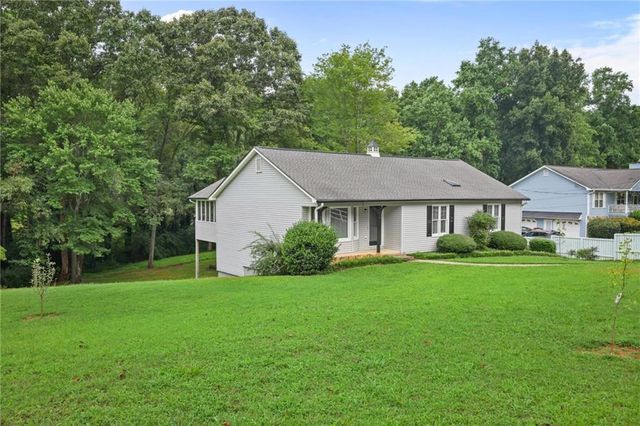 410 Hickory Walk, Woodstock, GA 30188