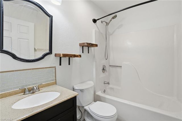18 NW 26TH ST, Cape Coral, FL 33993