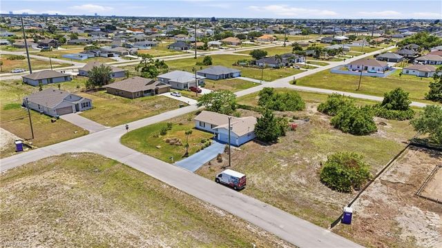 18 NW 26TH ST, Cape Coral, FL 33993