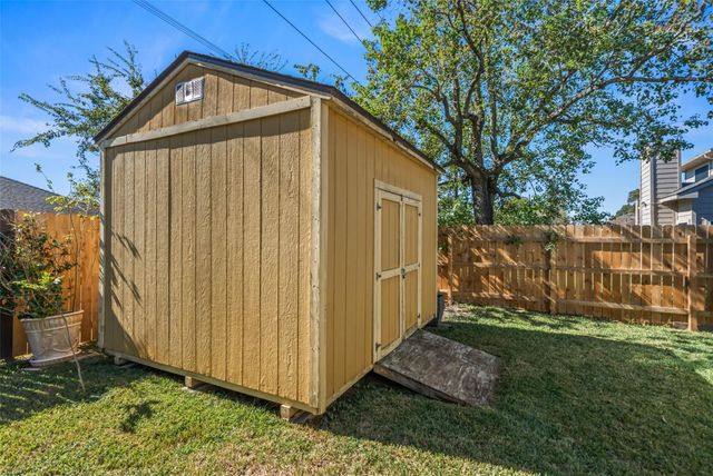 6222 Verde Valley Drive, Houston, TX 77396