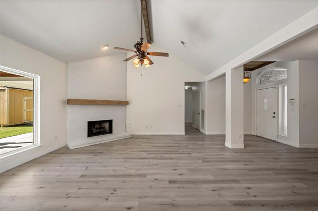 6222 Verde Valley Drive, Houston, TX 77396