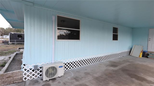 1389 NW 7TH LANE, Lake Panasoffkee, FL 33538