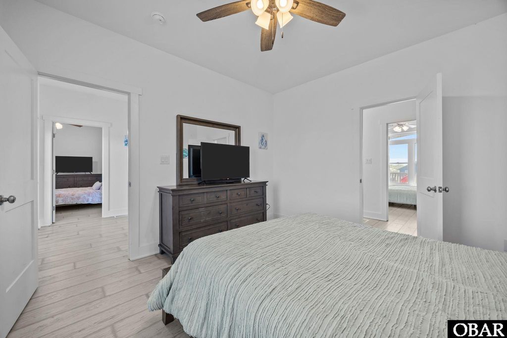 Image 20 of property listing at 24255 Dean Avenue Lot 20, Rodanthe, NC 27968