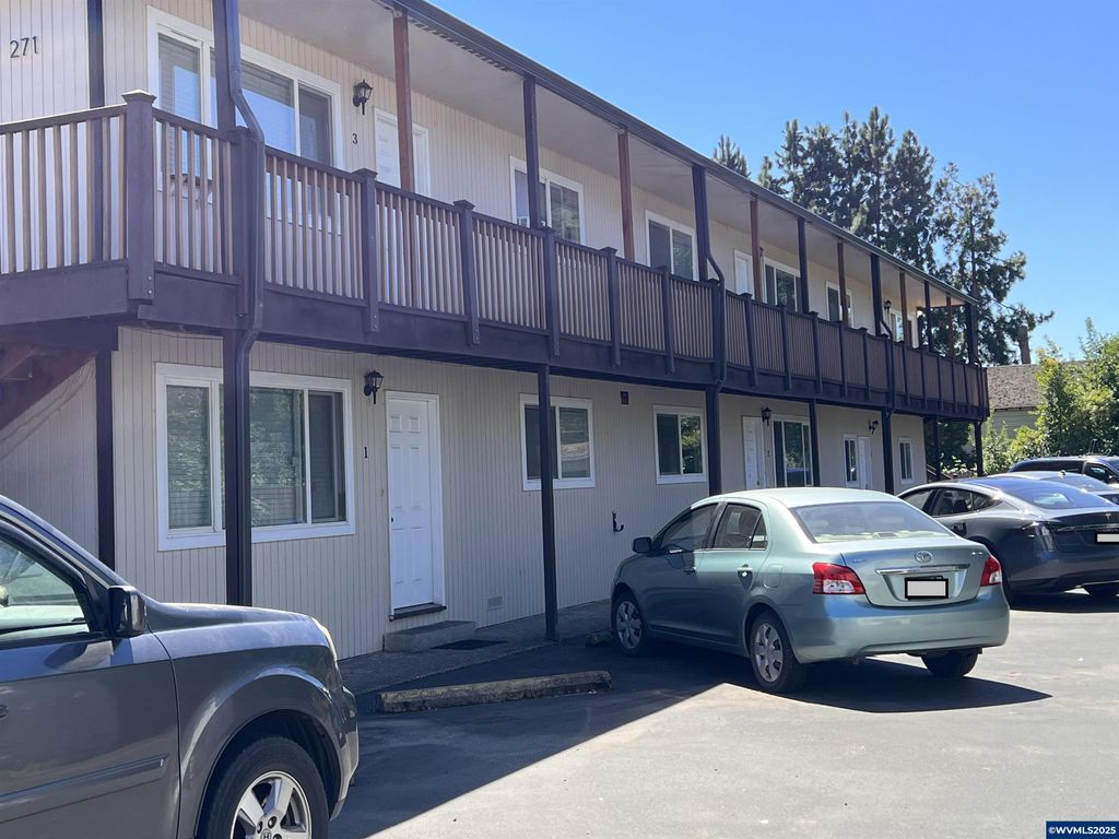 271 E Clay St, Monmouth, OR 97361