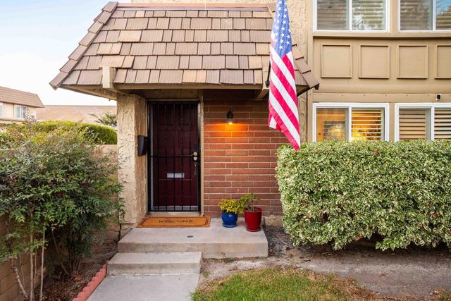 10382 Truckee River Court, Fountain Valley, CA 92708