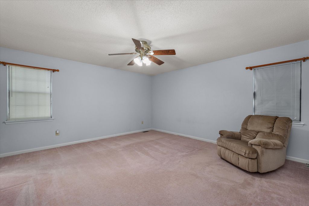 S 4021 WHISPERING PINES Road