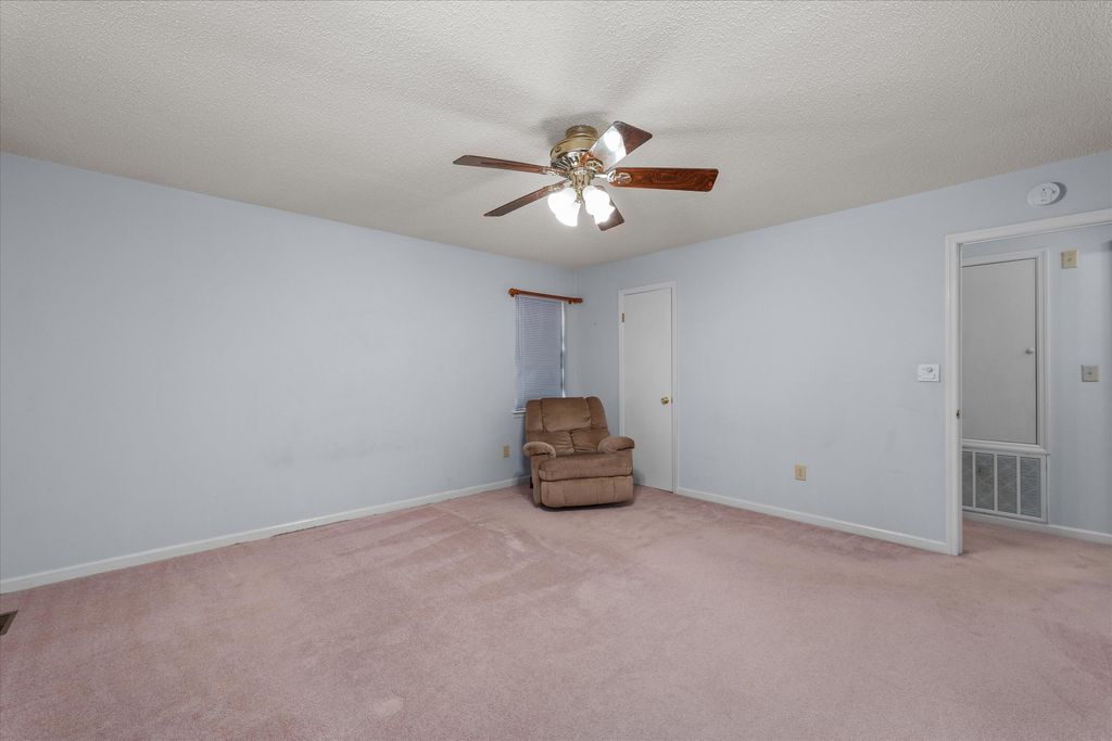 S 4021 WHISPERING PINES Road