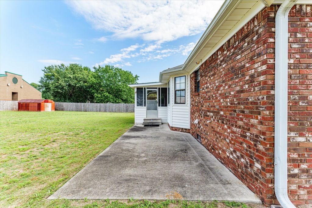 S 4021 WHISPERING PINES Road