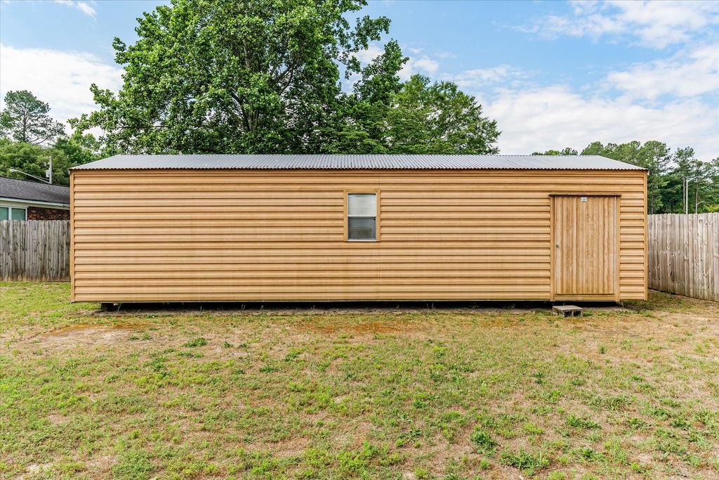 S 4021 WHISPERING PINES Road