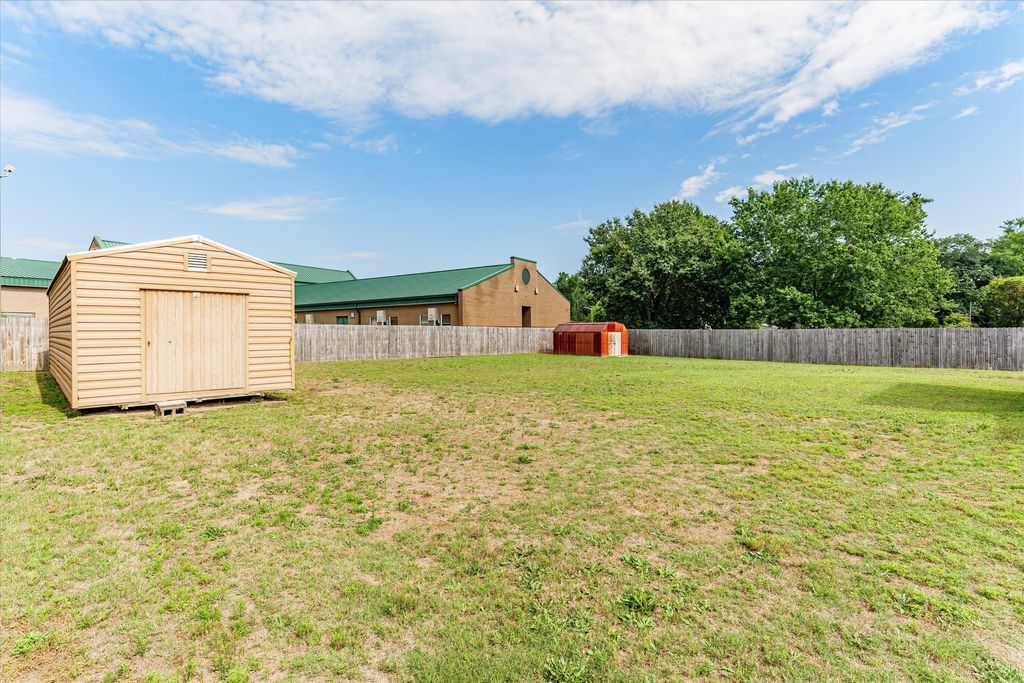 S 4021 WHISPERING PINES Road