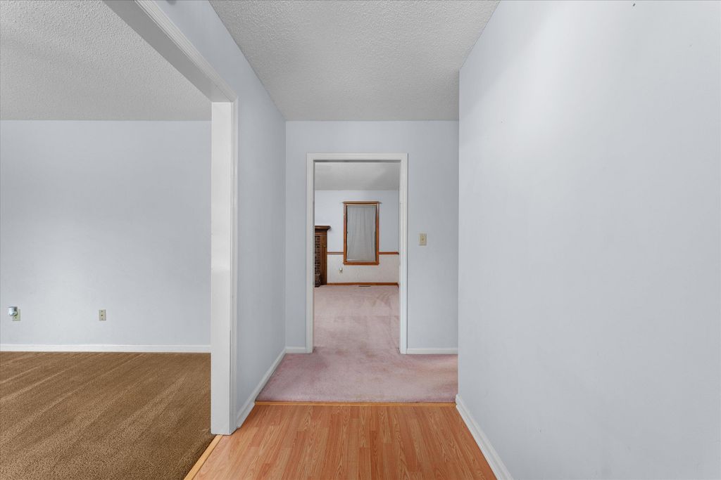 S 4021 WHISPERING PINES Road