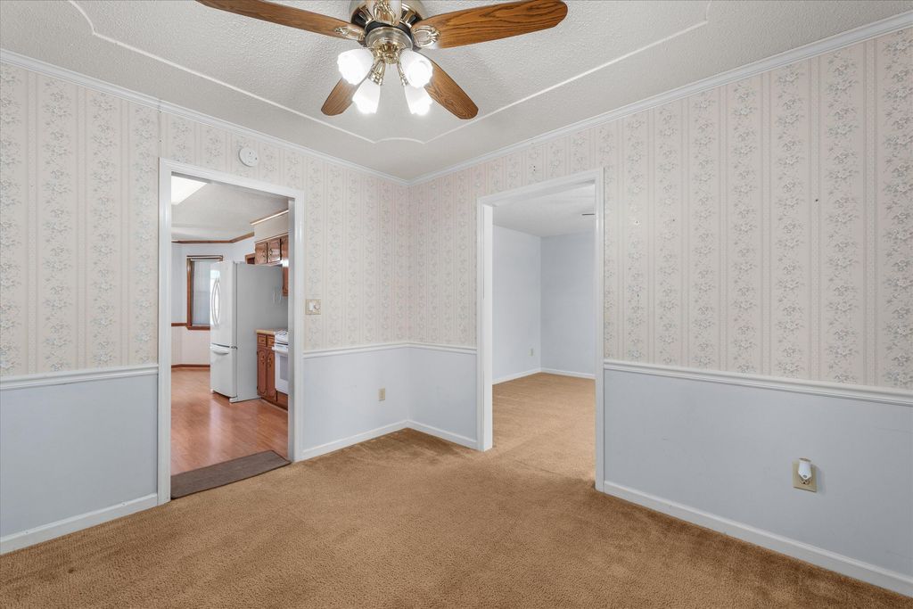 S 4021 WHISPERING PINES Road