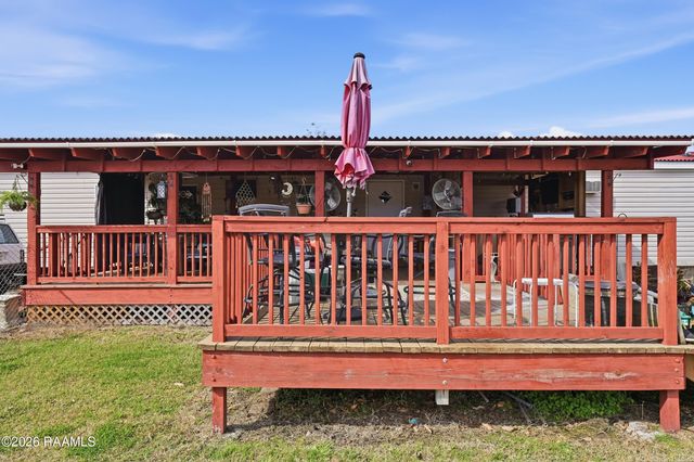 1060 Clayton Castille Road, Breaux Bridge, LA 70517