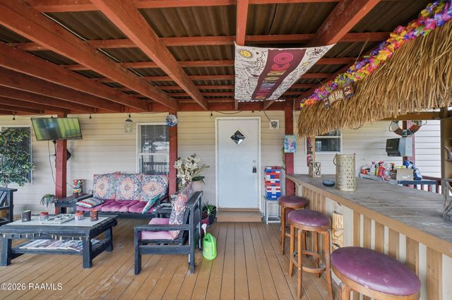 1060 Clayton Castille Road, Breaux Bridge, LA 70517